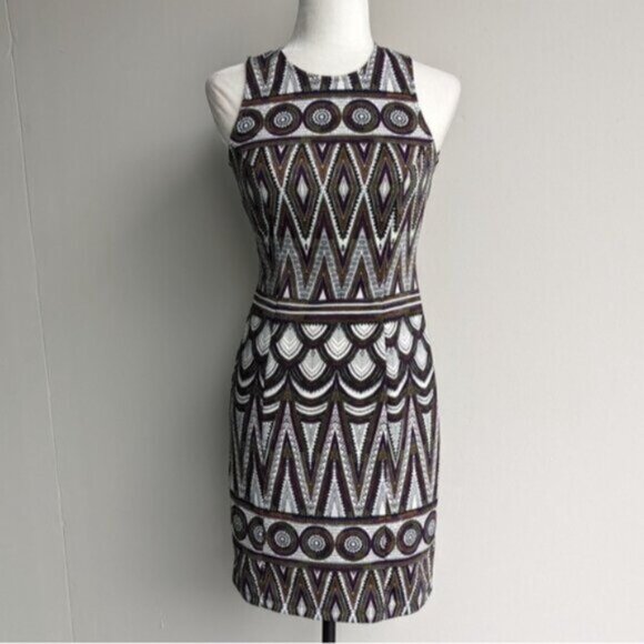 Geometric print sleeveless bodycon dress - Picture 4 of 7
